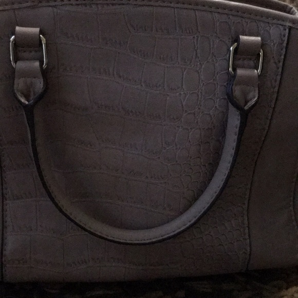 Anne Klein - Picture 2 of 5